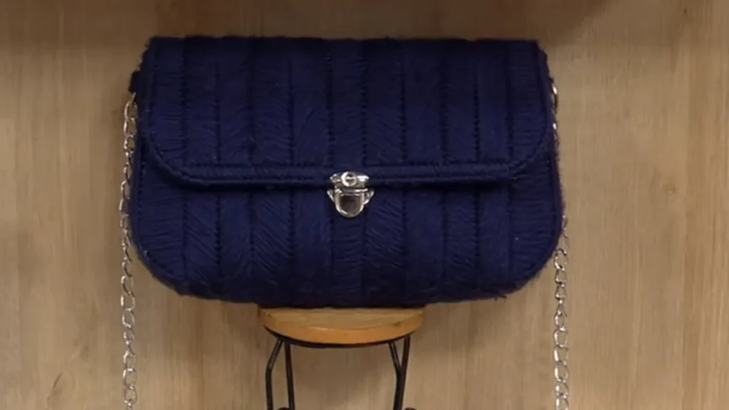 Imagem bolsa plastic canvas do artigo Bolsa de Plastic Canvas – Faça Você Mesmo