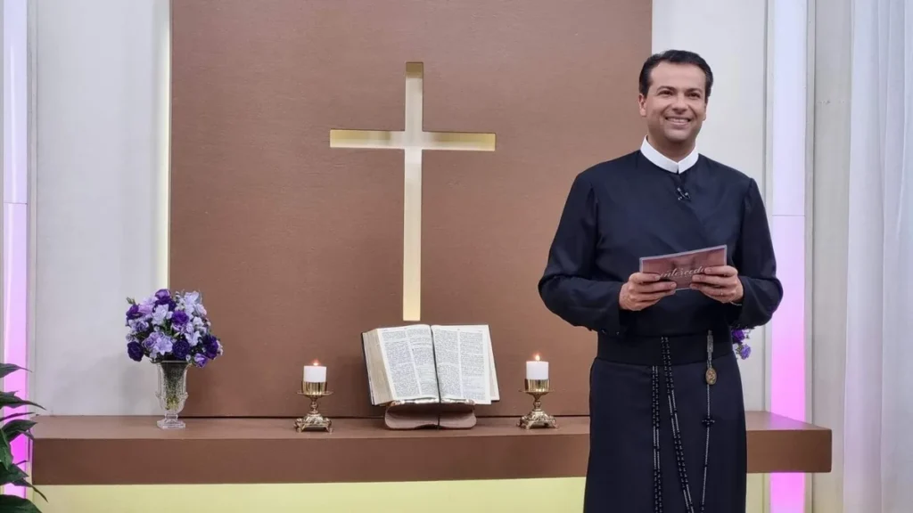 Imagem Gabriela Souza e Lucas Martins 8 do artigo “Intercede por Nós” nos convida a confiar todas nossas ações em Deus