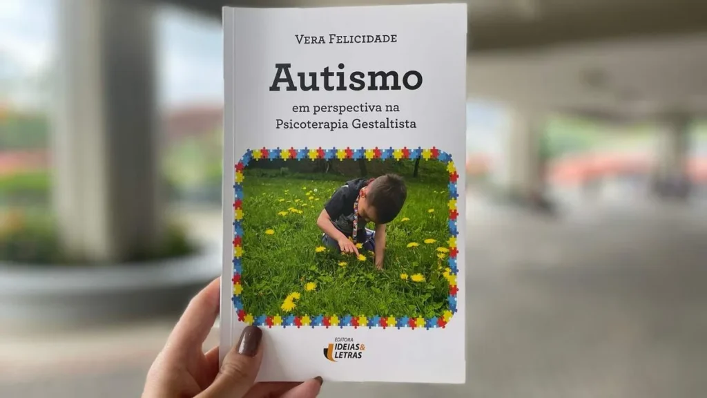 Imagem Livro Autismo Ideias e Letras do artigo Autismo em foco: novas perspectivas na psicoterapia gestaltista