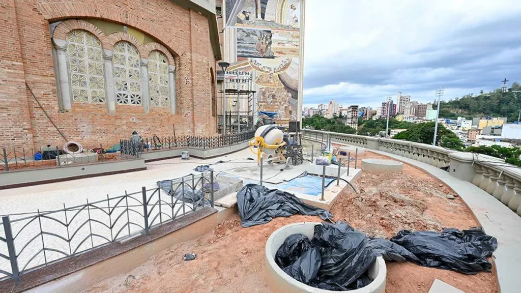 Imagem FD Fachada Leste Abr25 07 do artigo Faltam 30 dias para a inauguração da Fachada Leste