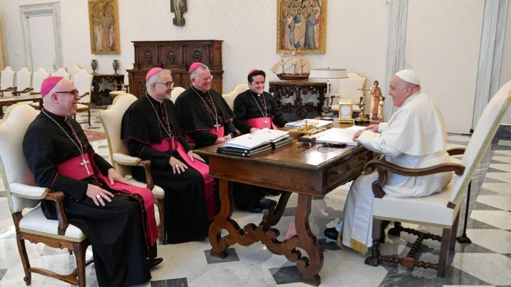 Imagem Papa e bispos da CNBB do artigo Bispos de todo o mundo agradecem pelo serviço do Santo Padre à Igreja