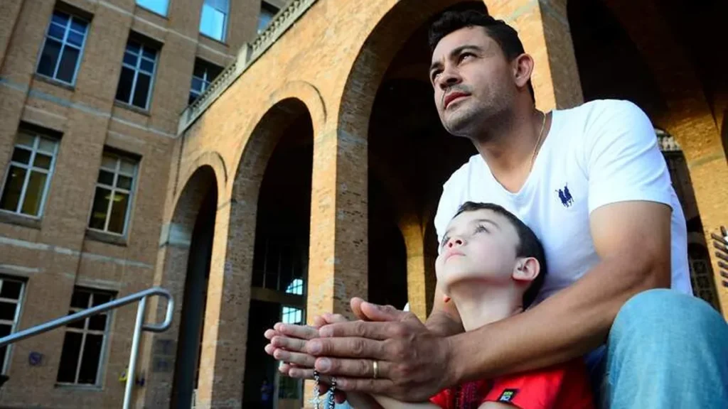 Imagem Pai e filho do artigo A comunicação de valores entre pais e filhos