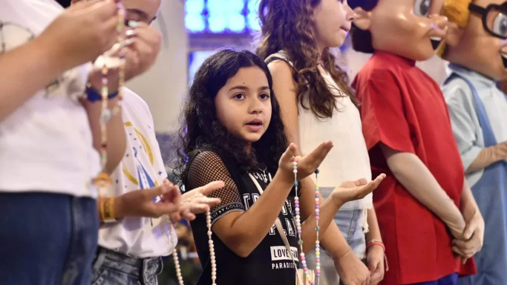 Imagem 4 Romaria das Criancas do artigo Romaria Nacional das Crianças reúne Devotos Mirins para rezar o Terço