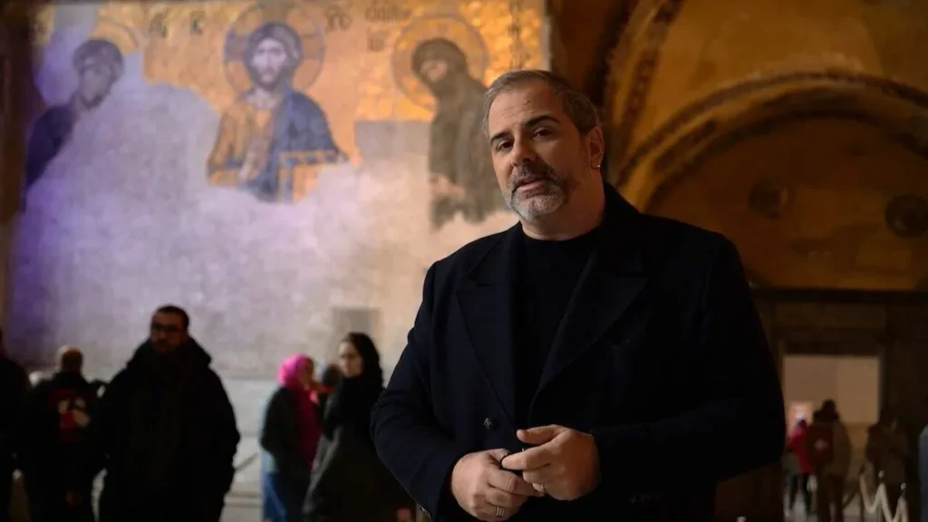 Imagem EXP 1305 1 do artigo "Expedições ao Sagrado" mostra a Catedral de Santa Sofia, na Turquia