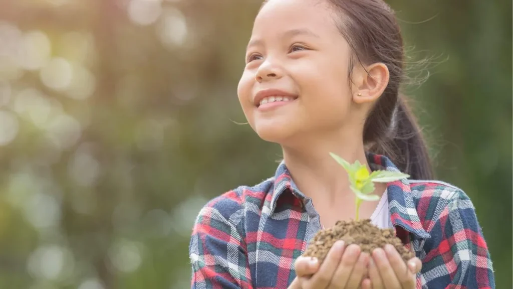 Imagem Menina meio ambiente do artigo Junho Verde: 5 aspectos para enfrentar a crise ecológica à luz da fé