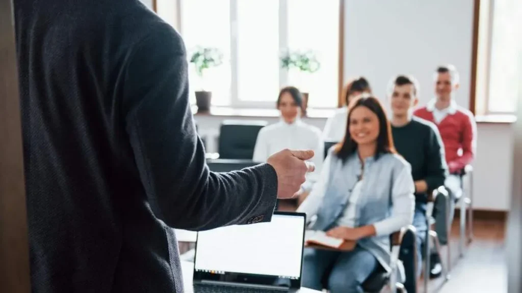 Imagem Sala de aula de curso profissionalizante do artigo Inscrições para cursos do CTMA de Aparecida terminam hoje