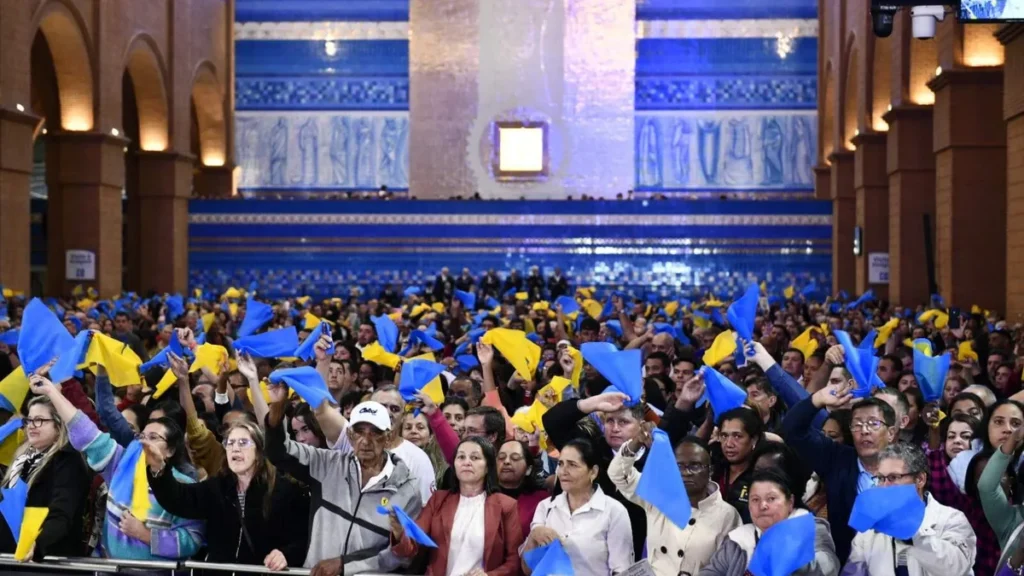 Imagem Missa Solene Romaria da Familia dos Devotos do artigo Missa solene celebra 26 anos da Família dos Devotos