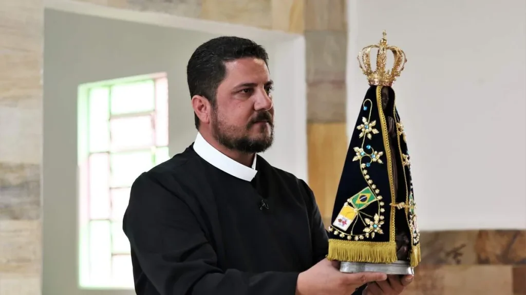 Imagem Comunidade de Santa Lucrecia Lorena Pe. Lucas Emanuel do artigo Vocação e Missão Redentorista: chamados a evangelizar