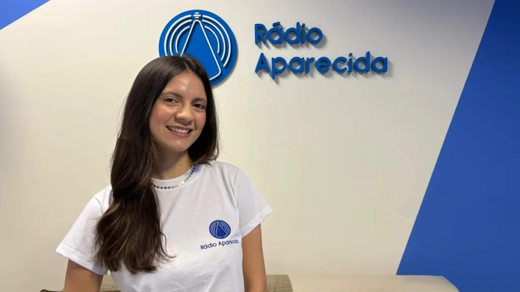 Imagem Bianca Carvalho produtora da Radio Aparecida do artigo Mais Vida: a nova companhia das manhãs na Rádio Aparecida