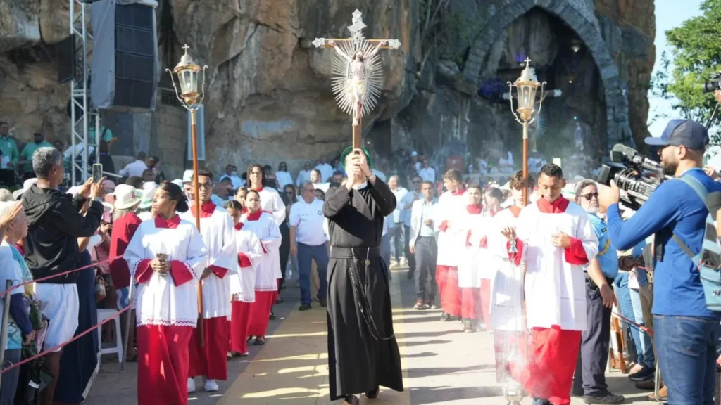 Imagem Missa Solene Bom Jesus da Lapa 2025 do artigo Bom Jesus da Lapa celebra a Transfiguração do Senhor