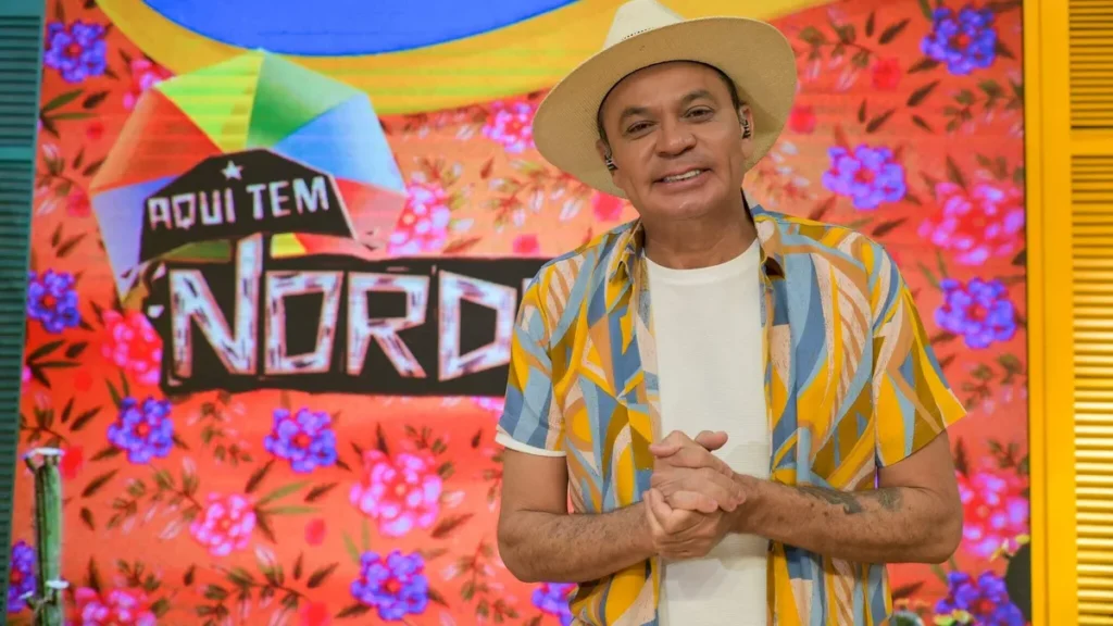 Imagem Frank Aguiar Davi Barbosa TV Aparecida do artigo Frank Aguiar comanda especial ao vivo com Timbalada e Carla Cristina, na TV Aparecida