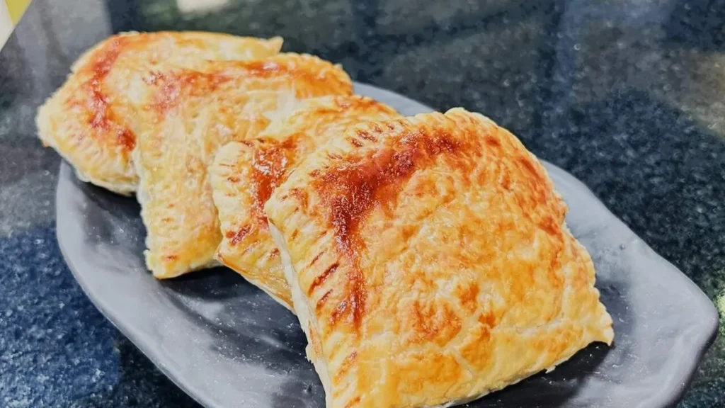 Imagem massa folheada sabor de vida do artigo Massa Folheada com Espinafre e Requeijão Cremoso - Sabor de Vida