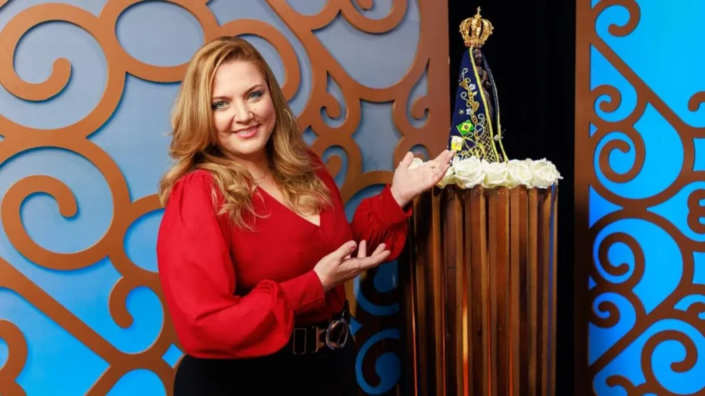 Imagem Mariangela Zan Juan Ribeiro TV Aparecida do artigo Chico Teixeira embala a noite do Aparecida Sertaneja