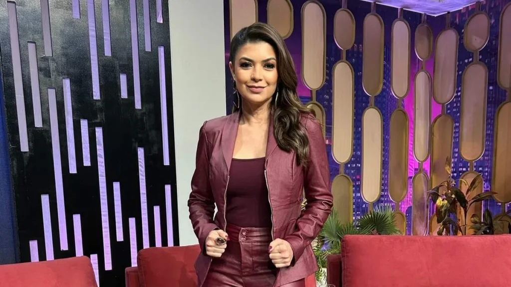 Imagem Amanda Francozo apresentadora doprograma da tv aparecida do artigo Programa de Amanda Françozo é dedicado à importância das lembranças