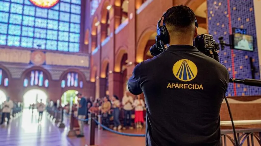 Imagem Basilica por dentro TV Aparecida do artigo Rede Aparecida tem 5 indicações aos Prêmios de Comunicação