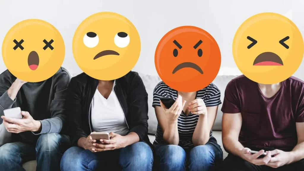 Imagem Pessoas com emocoes diferentes do artigo Escutar suas emoções para um caminho de vida mais feliz