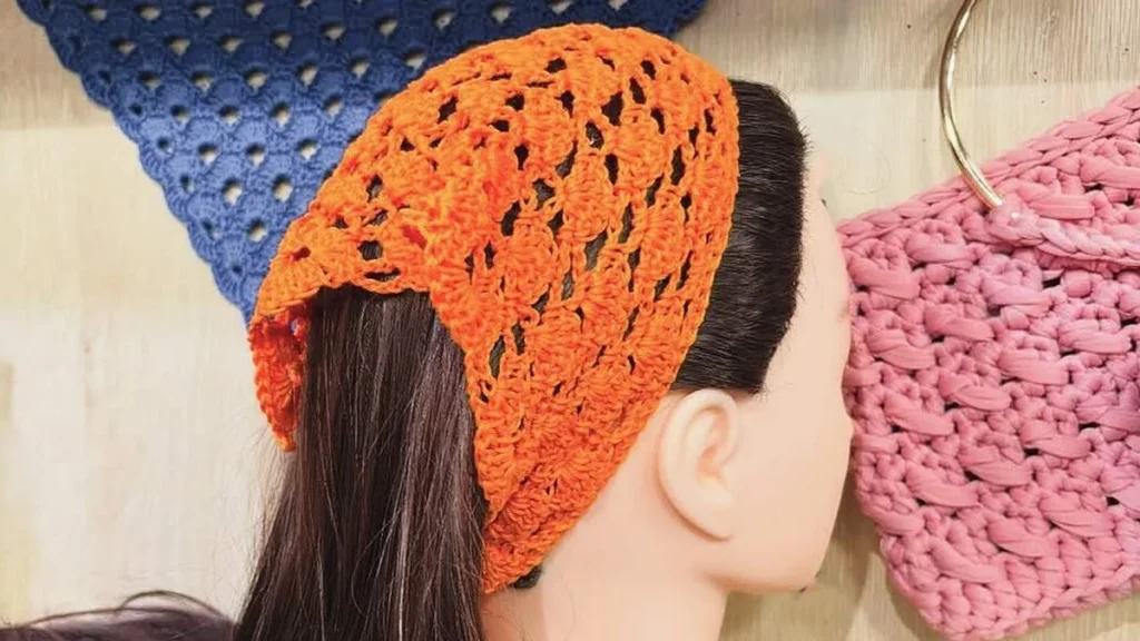 Imagem bandana em croche faca voce mesmo do artigo Bandana em Crochê (Fio Cléa Duplo) - Faça Você Mesmo