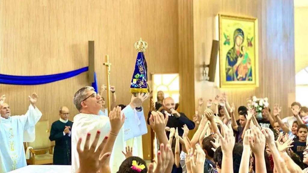 Nossa Senhora Aparecida no Santuário de São Geraldo