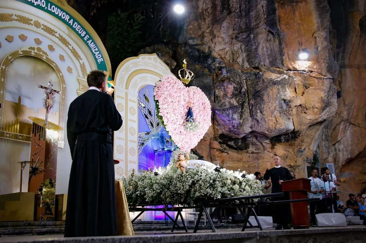 Uelder Negrão/ Santuário Bom Jesus da Lapa