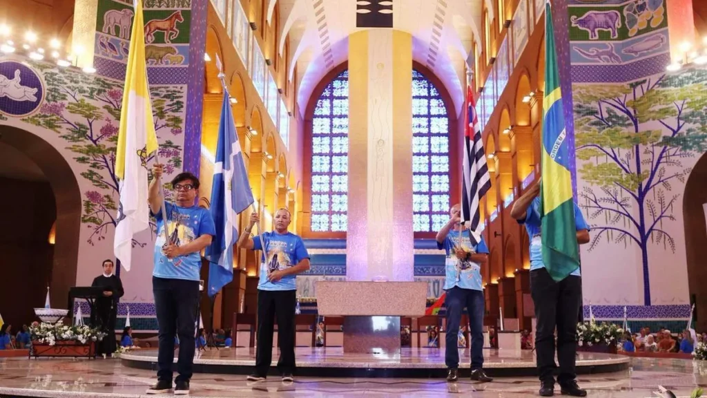Imagem Bandeiras representado os estados do Brasil do artigo De norte a sul, o Brasil celebra Nossa Senhora Aparecida