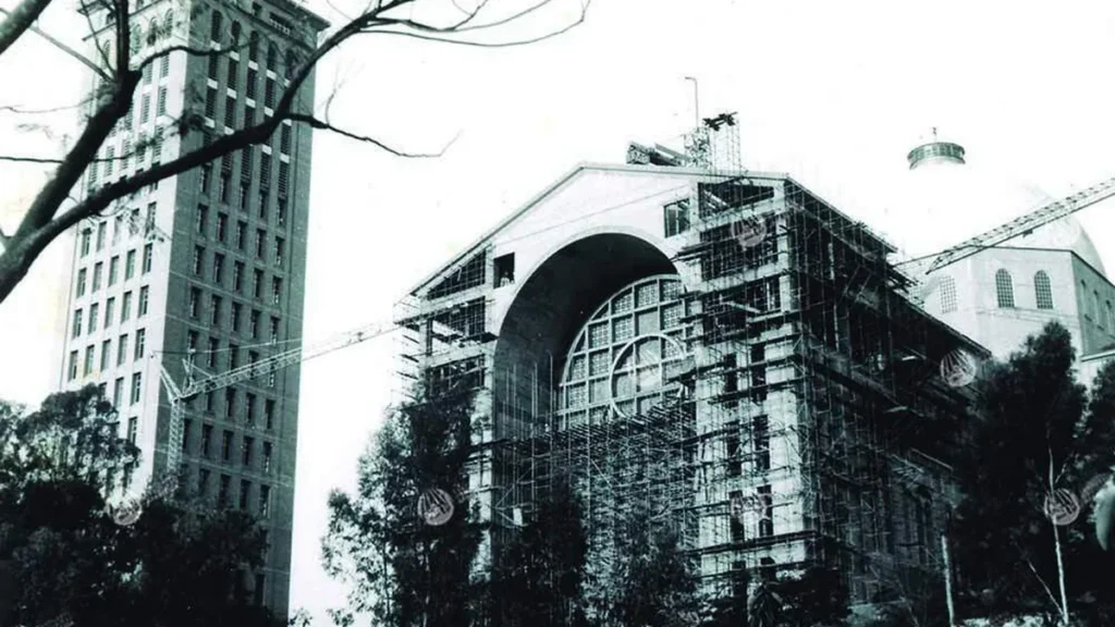 Construção da Nave Oeste