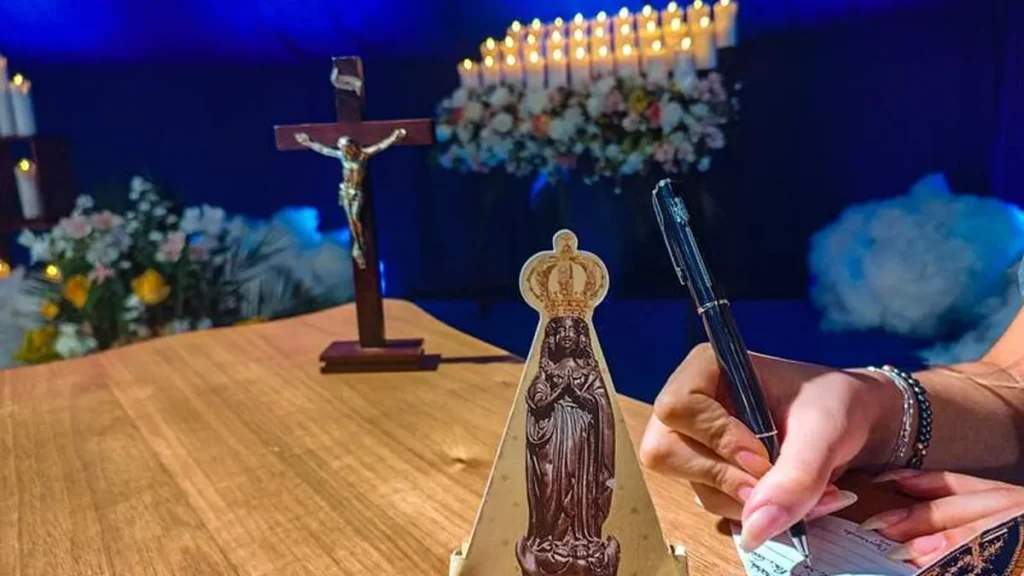 Imagem Manto de Amor do artigo Minha família sob o Manto de Amor da Mãe!