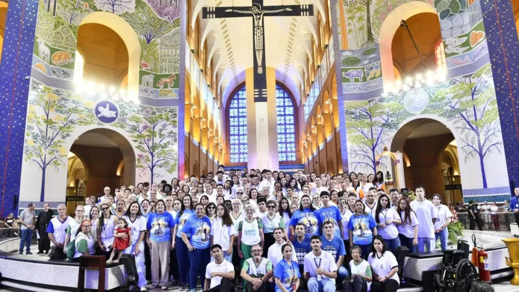 Imagem Projetos sociais na novena 2025 do artigo Projetos sociais realizam gesto concreto no 4º dia da Novena da Tarde