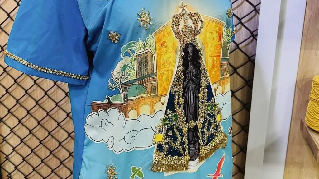 Imagem camiseta personalizada novena faca voce mesmo do artigo Customização de Camiseta (Novena da Padroeira) - Faça Você Mesmo