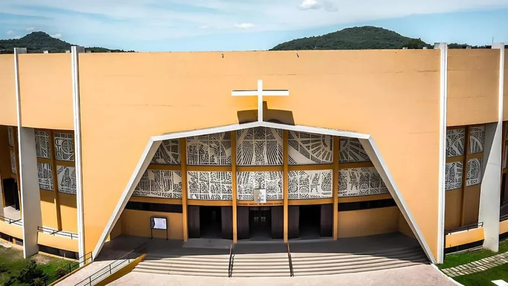 Basílica Nossa Senhora Medianeira. (Reprodução / Site Basílica Nossa Sra Medianeira)