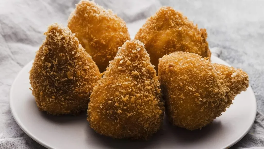 Imagem Coxinha de frango do artigo Um Cotidiano bem Temperado: Coxinha sem Massa