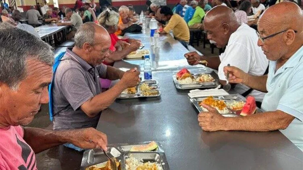 Imagem caritas sumauma do artigo Projeto católico garante alimentação a imigrantes