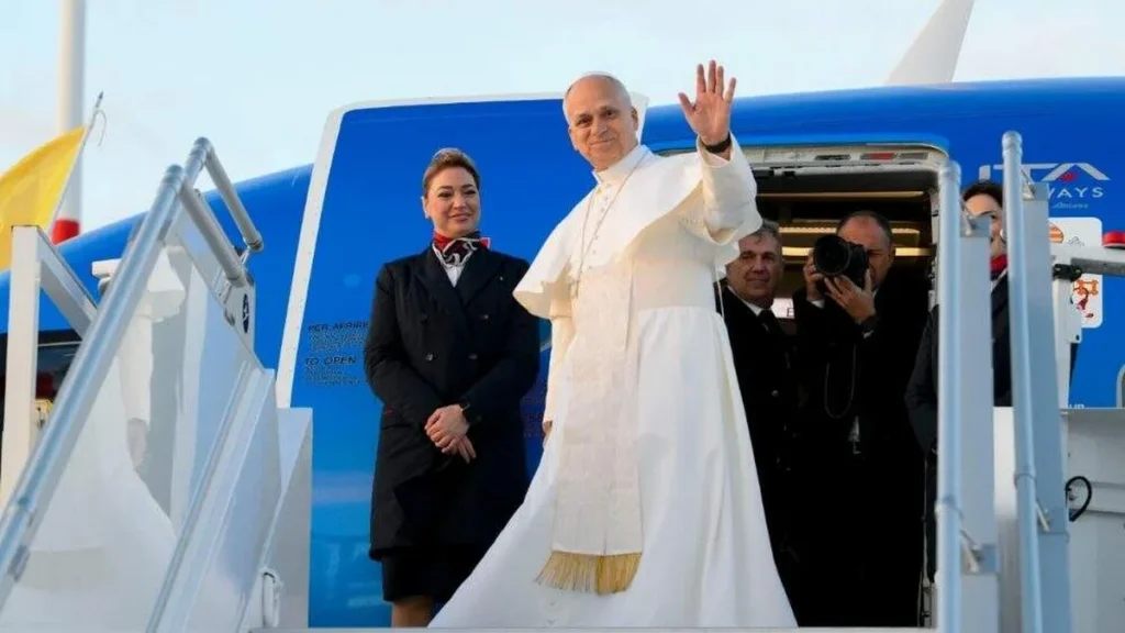 Imagem papa chega na turquia do artigo Leão XIV inicia viagem apostólica com gestos históricos