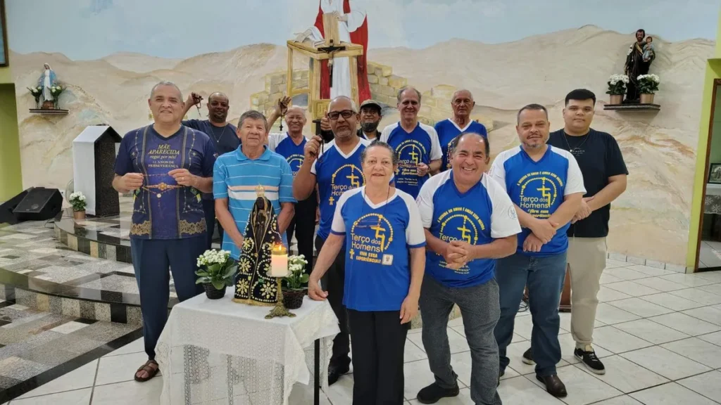 Imagem grupo do terco dos homens de campo grande ms da paroquia de santo agostinho de hipona do artigo Como o Terço dos Homens transformou a vida do tio Walter