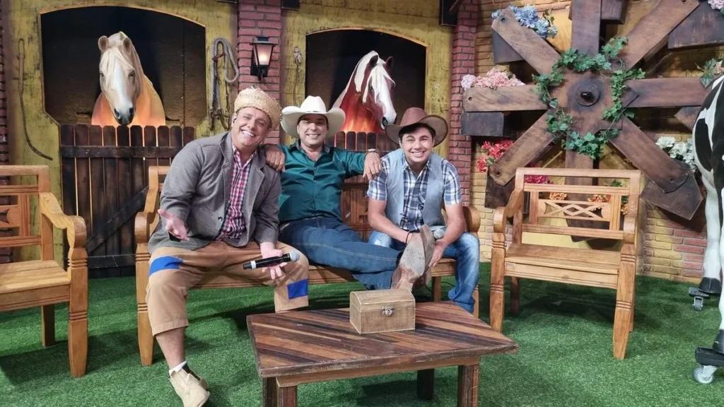 Imagem Trio Terra da Padroeira by Juana Tannus do artigo Terra da Padroeira recebe Os Altaneiros no palco da TV Aparecida
