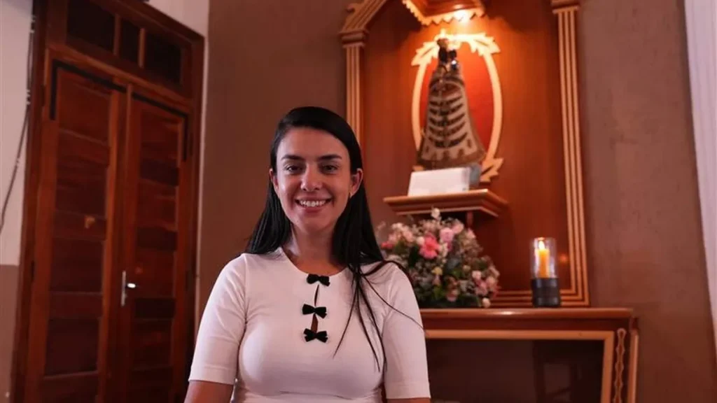 Imagem Caroline catequista e mae do artigo Vocação Catequista: catequese e o envolvimento familiar