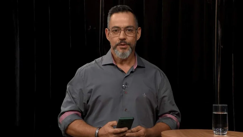 Eduardo Miranda aborda diversos tópicos com ministro Wellington Dias (Crédito: Reprodução TV Aparecida)