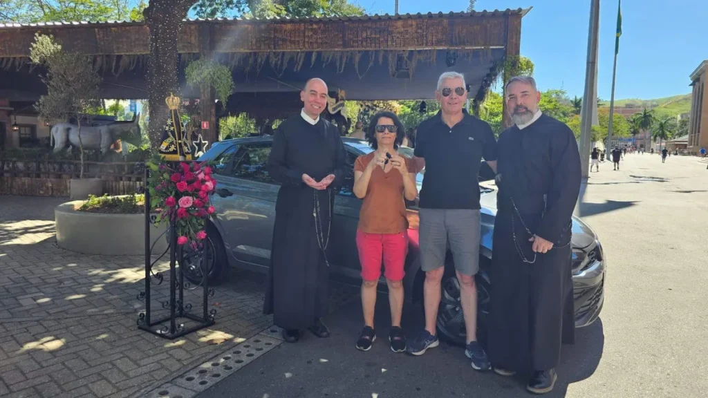 Imagem Ganhadora do sorteio do carro do Santuario Nacional do artigo Ação solidária do Santuário Nacional premia vencedora de 2025