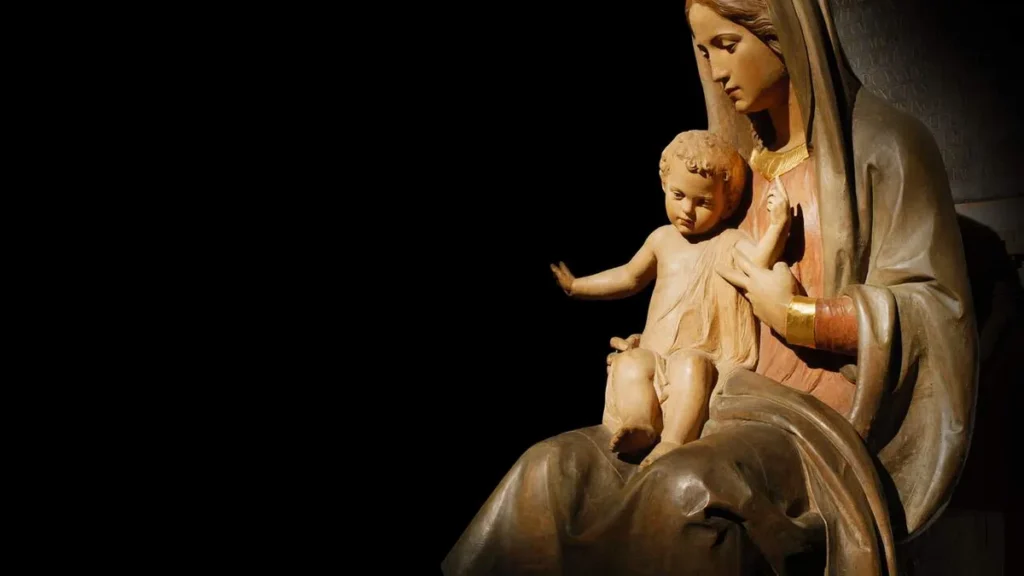 Imagem nossa senhora menino jesus do artigo O "Sim" de Maria nos inspira a viver melhor o Advento