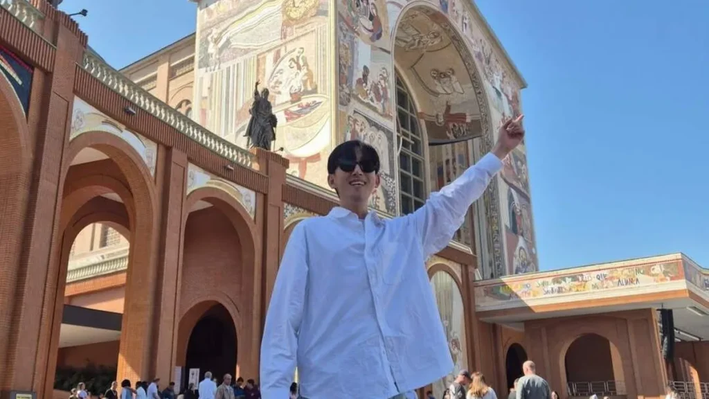 Imagem cantor coreano Junho Chu do artigo Cantor coreano vive missão evangelizadora no Brasil