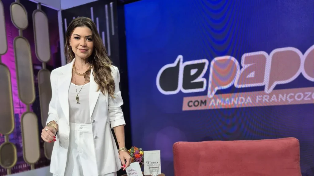 Imagem Amanda Francozo Easy Resize.com do artigo Amanda Françozo esclarece dúvidas jurídicas em seu programa