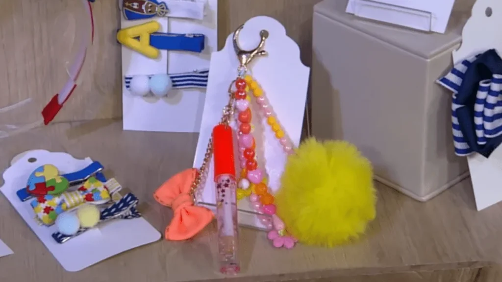 Imagem chaveiro faca voce mesmo do artigo Chaveiro Penduricalho - Faça Você Mesmo