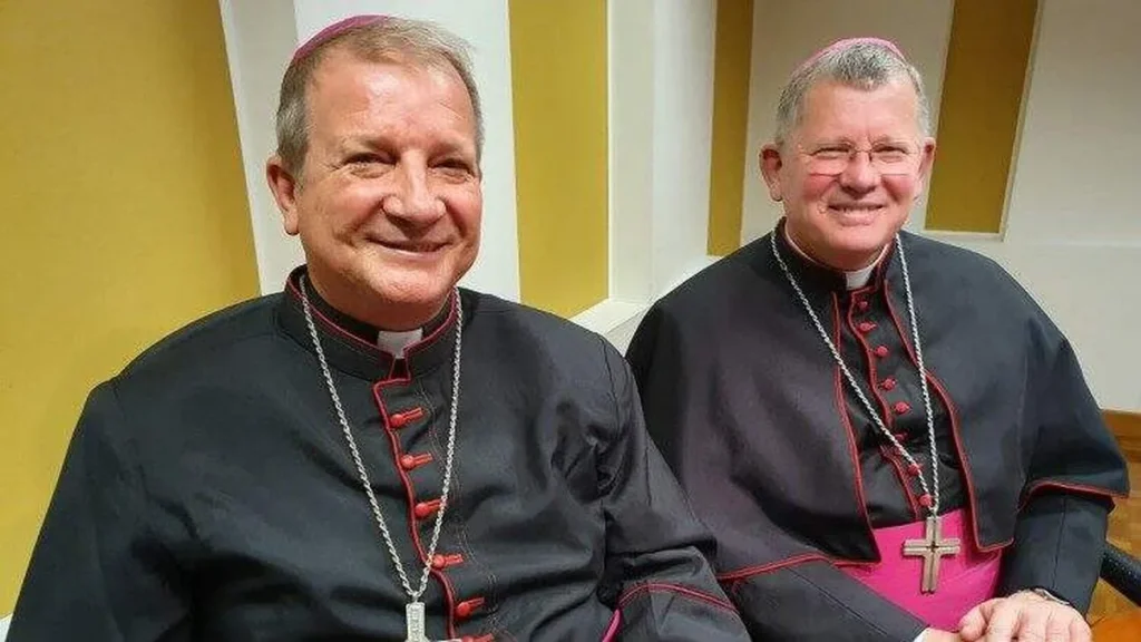 Imagem dom mario antonio da silva com dom jaime spengler do artigo CNBB saúda Dom Mário Antonio e agradece a Dom Orlando
