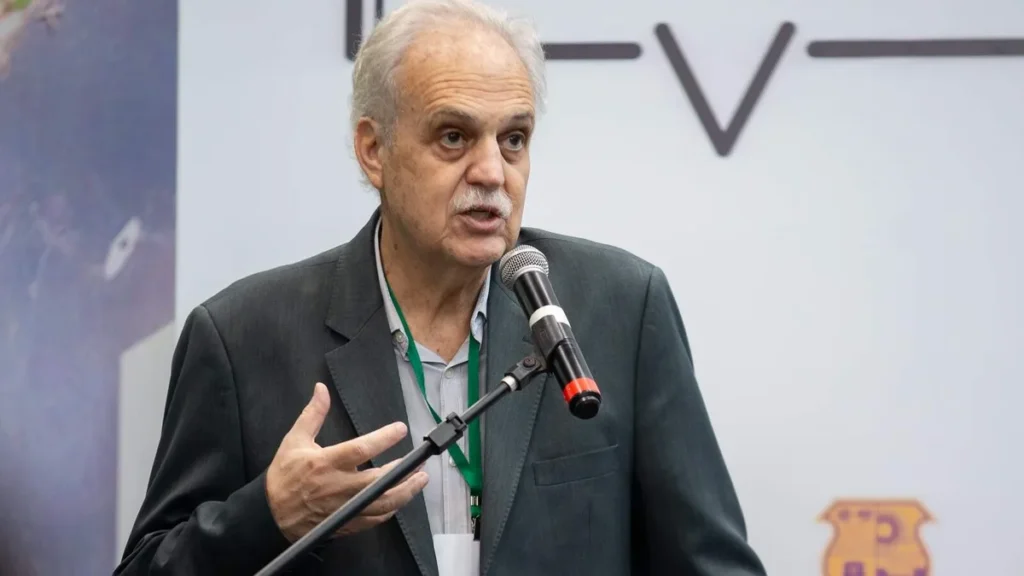 Carlos A. Nobre