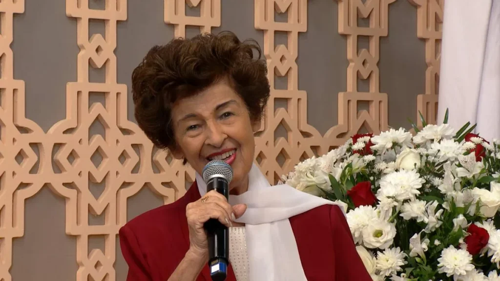Imagem Irma custodia cardoso do artigo 3º Domingo da Páscoa: Cristo Ressuscitado é reconhecido ao partir o pão