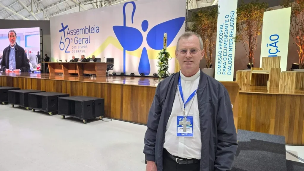 Imagem dom rodolfo weber bispo de passo fundo e presidente da comissao para o dialogo inter religioso da cnbb do artigo Dom Rodolfo Weber é eleito para Comissão de Ecumenismo da CNBB
