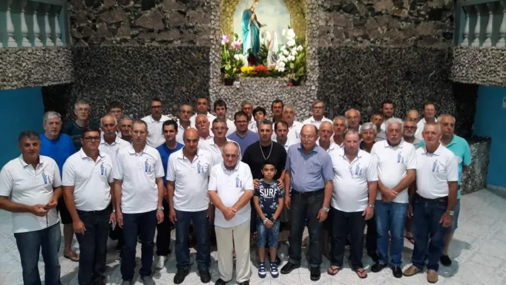 Imagem Terco dos homens Nova Veneza SC do artigo Em maio, celebrar a Mãe de Deus em cada mistério