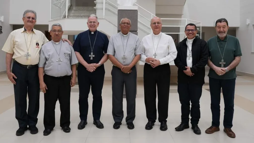 Imagem Bispos Redentoristas presentes no retiro do artigo Bispos Redentoristas realizam encontro na Vila Santo Afonso