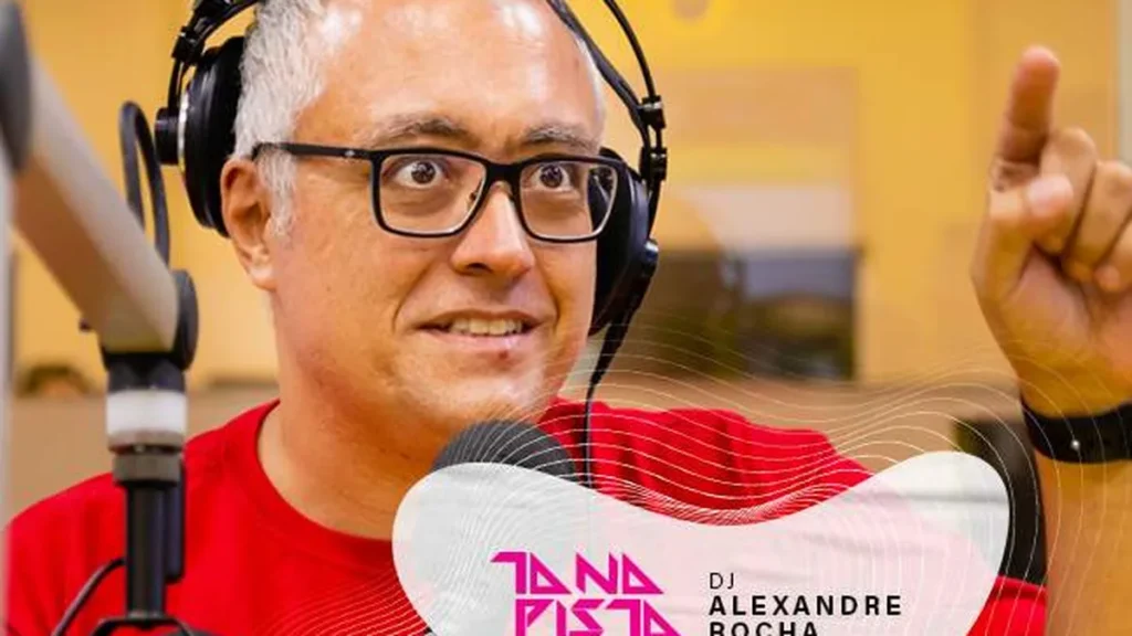 DJ Alexandre Rocha anima seu sábado no Tá na Pista