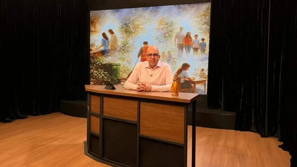 Imagem Padre Mauro Vilela do artigo Reveja: Diálogos reflete sobre a Revelação de Deus e sua proximidade conosco