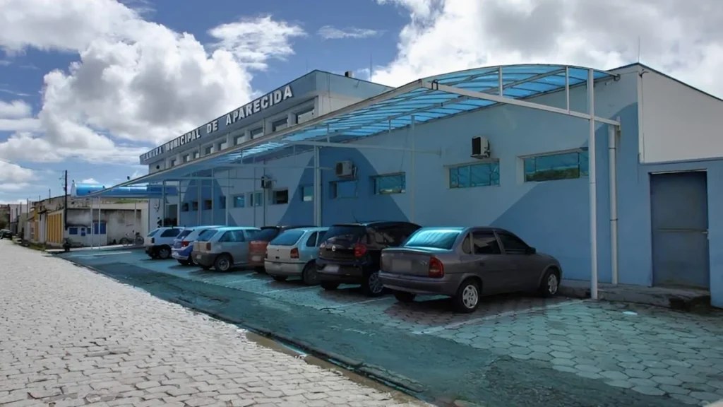 Imagem fachada da camara municipal de aparecida do artigo Câmara de Aparecida rescinde contratos após denúncias de atraso salarial